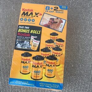 Kodak MAX 400 Film 8+2 Bonus Rolls